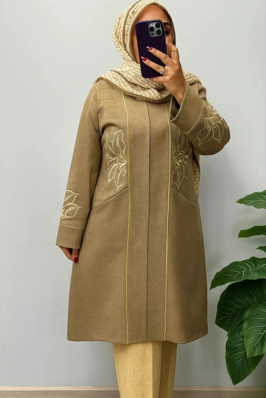 مانتو نفیس