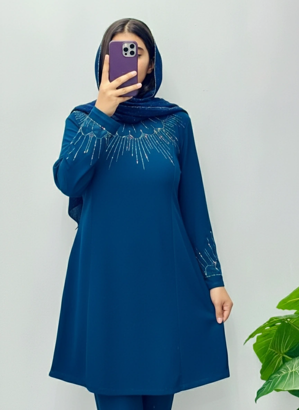 تونیک نگینی