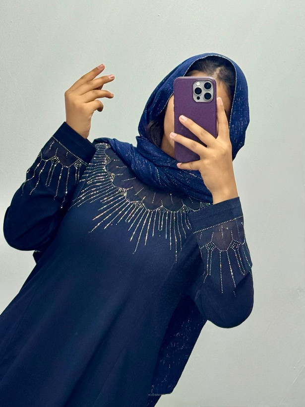 تونیک نگینی